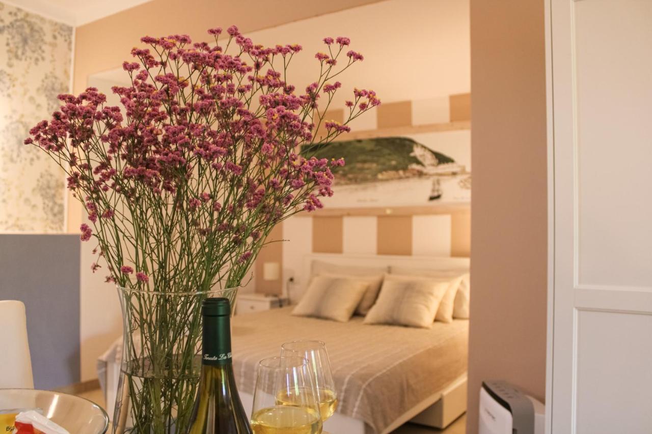 Apartment Rotone 마르시아나마리나 외부 사진